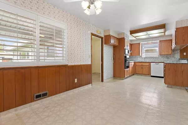 6762 Langrell WAY, Sacramento, CA 95831