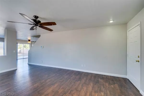 8428 Shady Pines Drive, Las Vegas, NV 89131