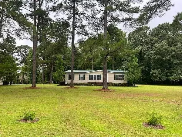 1062 Mill Creek Dr., Manning, SC 29102