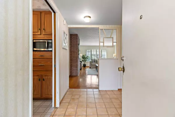 1138 27th AVE, Sacramento, CA 95822