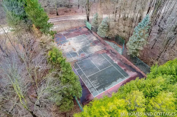 1485 71st Street, Fennville, MI 49408