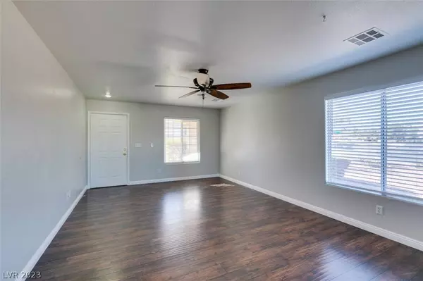 8428 Shady Pines Drive, Las Vegas, NV 89131