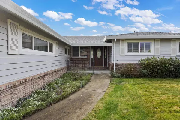 6762 Langrell WAY, Sacramento, CA 95831