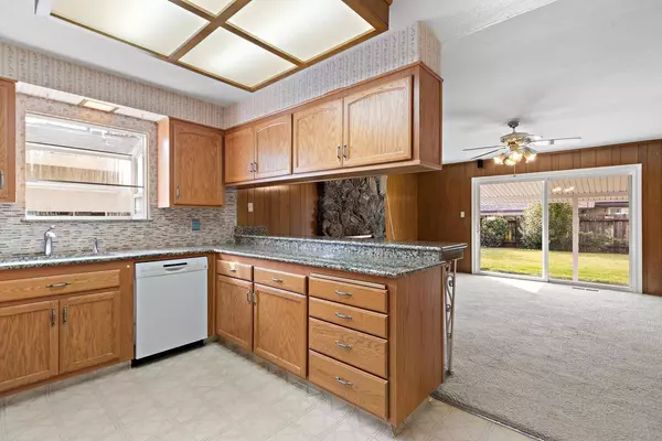 6762 Langrell WAY, Sacramento, CA 95831