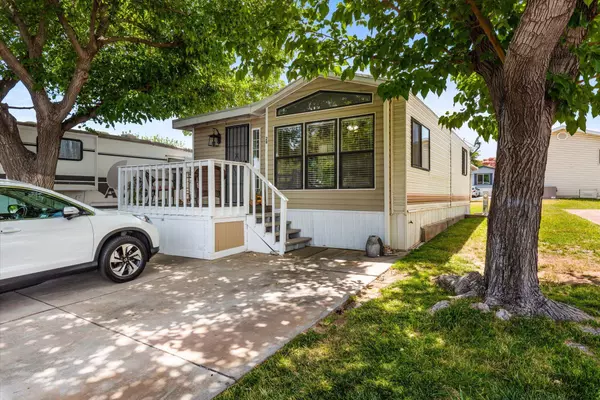 1150 W Red Hills Parkway #28, Washington, UT 84780