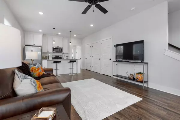 316 E Martin Luther King Jr Boulevard, Fayetteville, AR 72701