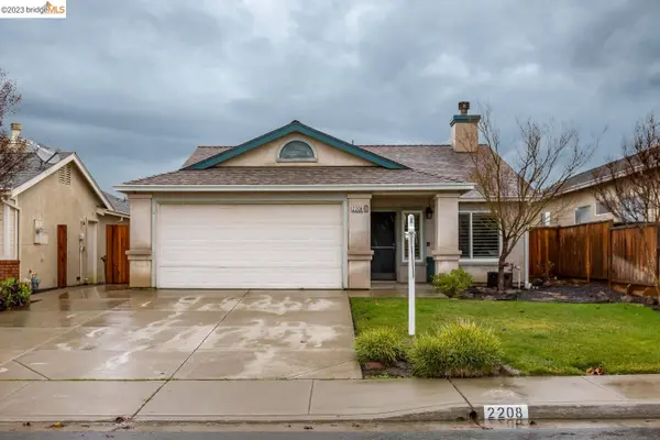 2208 El Lago Dr, Oakley, CA 94561