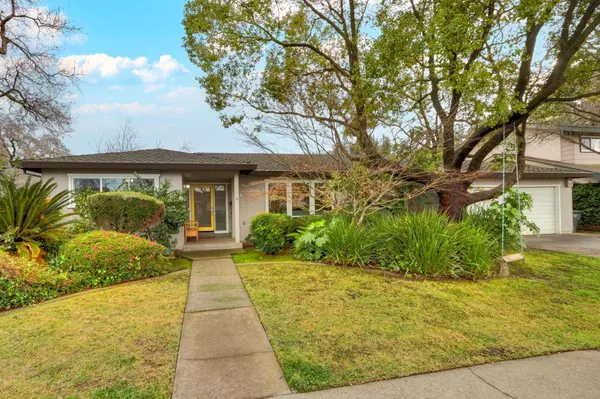 675 Riverlake WAY, Sacramento, CA 95831