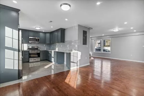 32 Alma Street #32, Lawrence, MA 01841