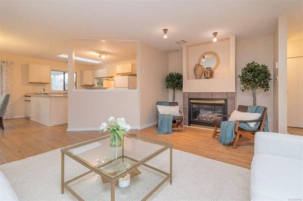 9456 Braun Cres, Sidney, BC V8L 4Y1