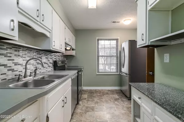 211 Fairfax Ave 3, Louisville, KY 40207