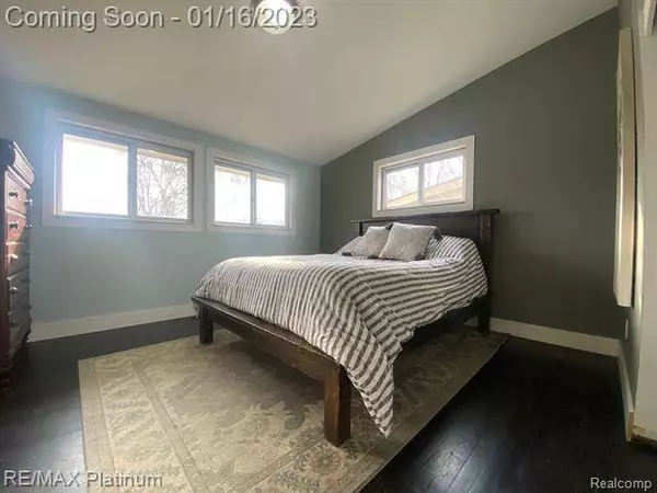 15220 KENTON Street, Oak Park, MI 48237