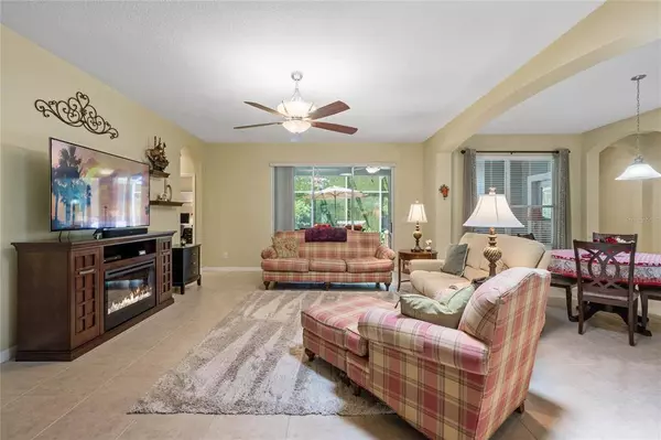 1564 BLUE GRASS BLVD, Deland, FL 32724