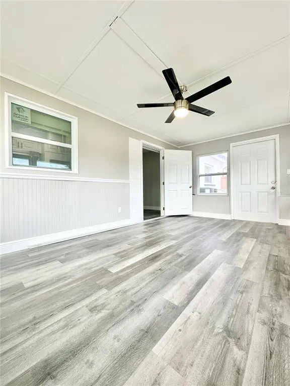 3673 STOKES DR, Sarasota, FL 34232