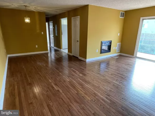 2610 WADE RD SE #305, Washington, DC 20020