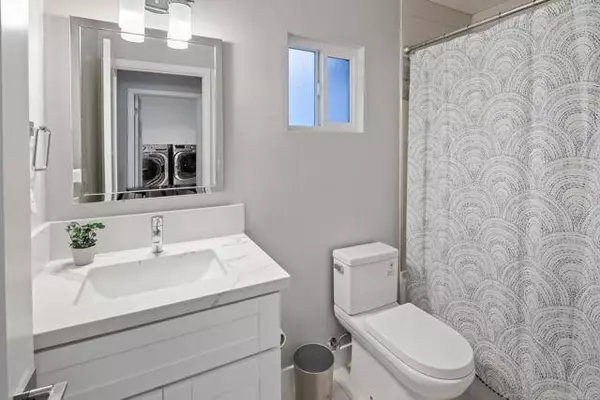 5206 Soledad Rd, San Diego, CA 92109