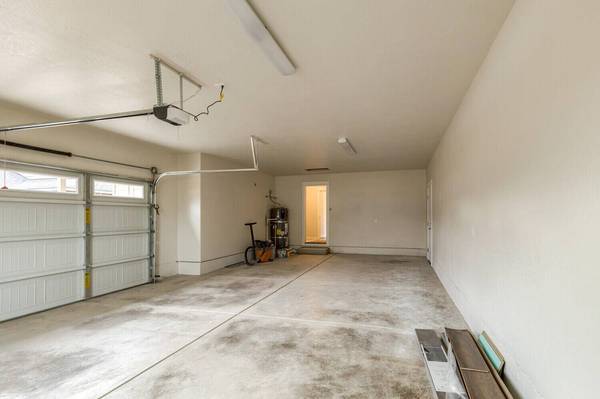 2563 Howard AVE, Medford, OR 97501