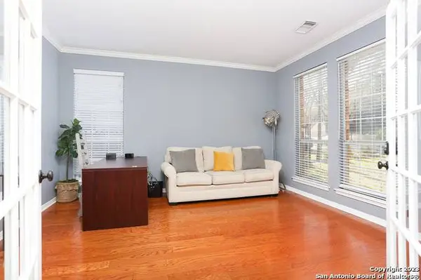 20718 Wild Springs Dr, San Antonio, TX 78258