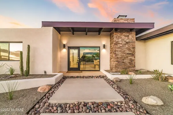 1521 E Thunderhead Drive, Tucson, AZ 85718