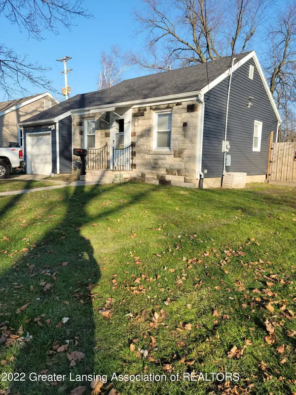 2005 Lyons Avenue, Lansing, MI 48910