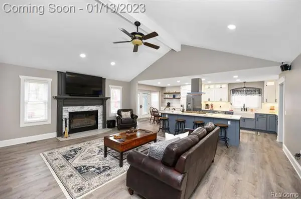 35432 SAINT CLAIR Drive, New Baltimore, MI 48047