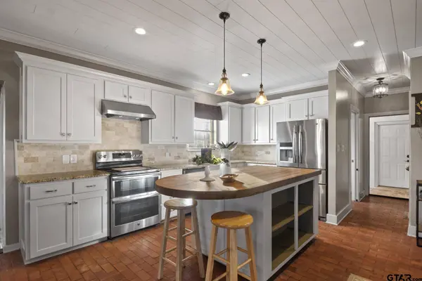 1116 CR 4420, Mt Pleasant, TX 75455