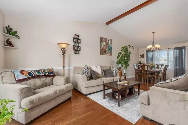 1333 Washburn WAY, Lockport, IL 60441