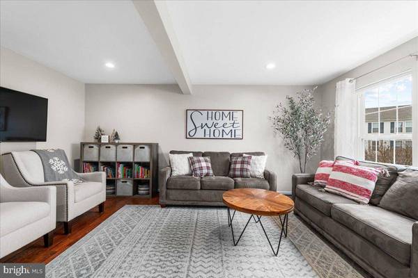 1219 HUNTER LN, Perkiomenville, PA 18074