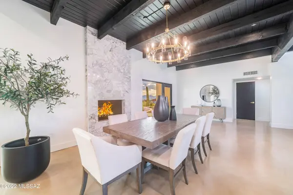 1521 E Thunderhead Drive, Tucson, AZ 85718