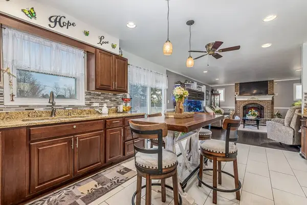 1333 Washburn WAY, Lockport, IL 60441