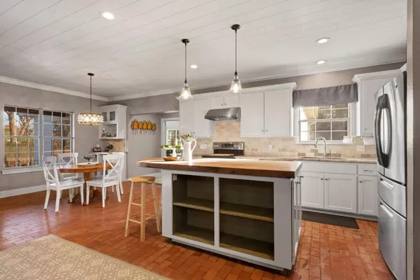 1116 CR 4420, Mount Pleasant, TX 75455