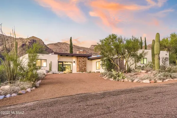 1521 E Thunderhead Drive, Tucson, AZ 85718