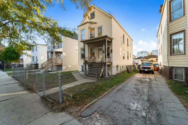 2140 N Laramie Avenue, Chicago, IL 60639