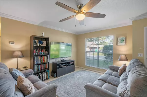 702 BRIARWOOD DR, Winter Springs, FL 32708