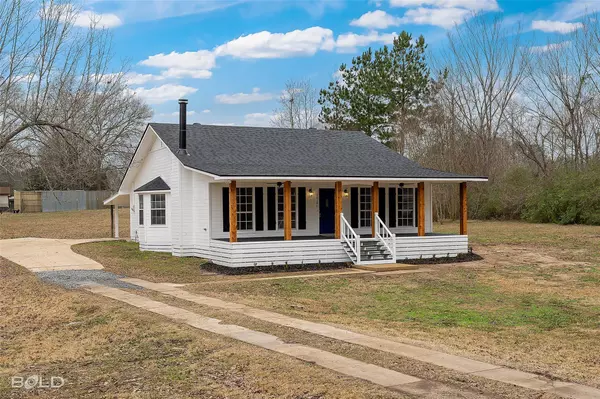 10186 Rabbit Ridge, Keithville, LA 71047