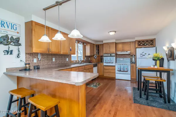 12943 MAPLE LAKE Drive SE, Mentor, MN 56736