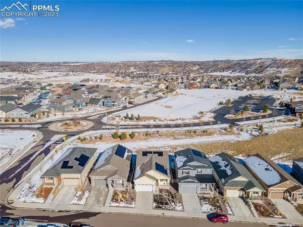 2158 Peralta LOOP, Castle Rock, CO 80104