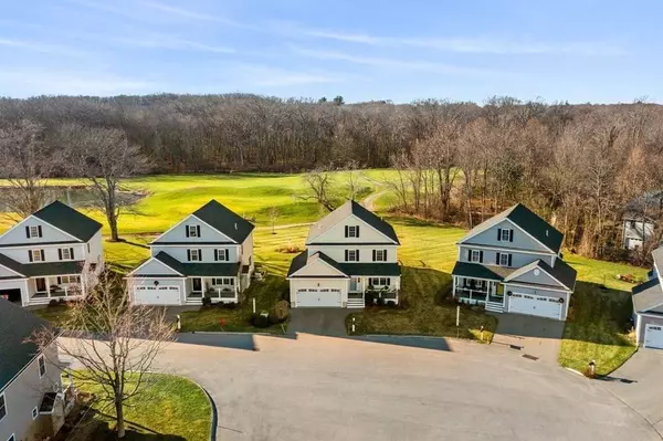 8 Comanche Circle #4, Haverhill, MA 01835