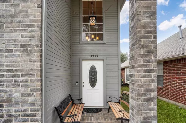 14939 Chestnut Falls DR, Cypress, TX 77433