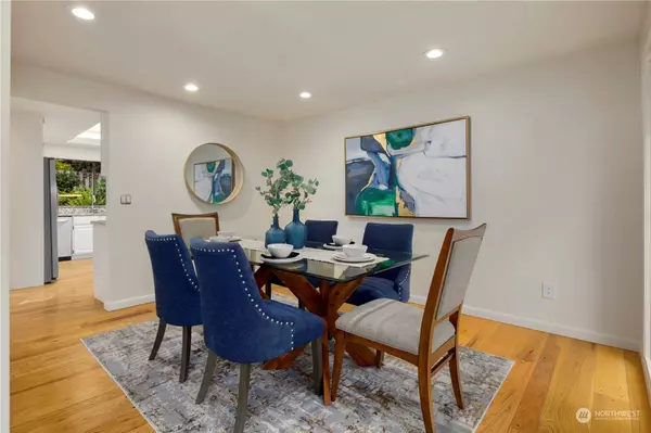 14417 NE 14th PL, Bellevue, WA 98007