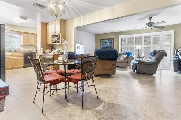 2232 Bimini DR, West Palm Beach, FL 33406