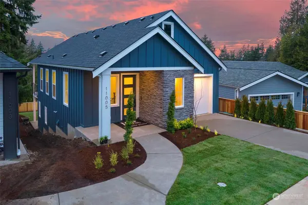 11005 126th AVE NE #1, Kirkland, WA 98033