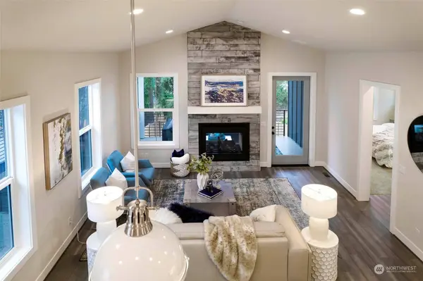 11005 126th AVE NE #1, Kirkland, WA 98033