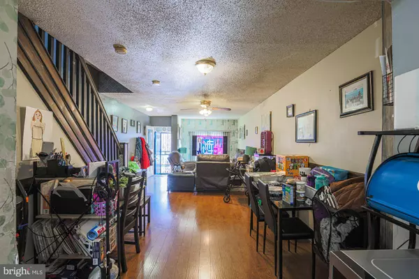 2638 E OLIVER ST E, Baltimore, MD 21213