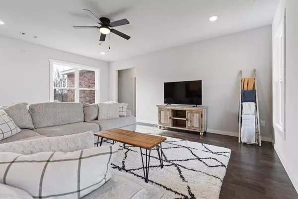 2 Selby Lane, Bella Vista, AR 72714