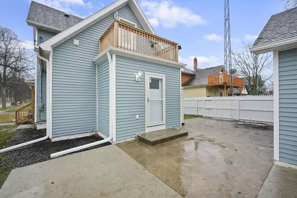 403 Harwood Street, Jackson, MI 49203