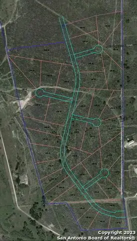 60 Friendship Hills Cir, Uvalde, TX 78801