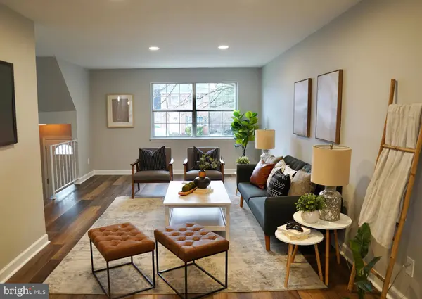 13 WATKINS GLEN CT, Cockeysville, MD 21030