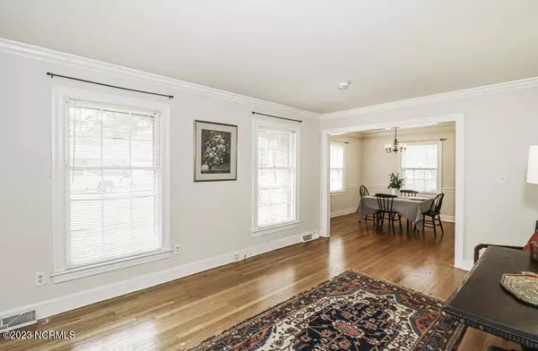 2210 Somerset Drive N, Wilson, NC 27893