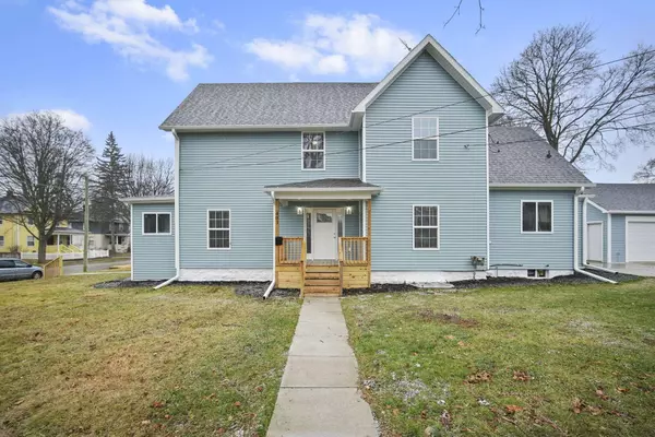 403 Harwood Street, Jackson, MI 49203